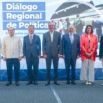 @LuisAbinader encabezó la apertura del Diálogo Regional de Políticas de Transporte 2025, junto con el @RDMOPC, @el_BID y el Foro Internacional de Transporte