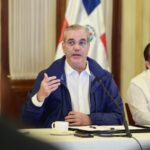 @FelixReynaE Hoy a las 6:00 p.m. el presidente @LuisAbinader encabezará una reunión con organismos de socorro, alcaldías y ministerios para dar seguimiento a las medidas adoptadas ante la Tormenta Melissa