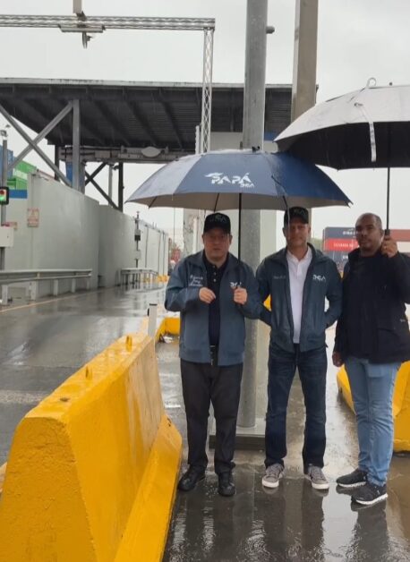 @SanzLovaton Seguimos cumpliendo con nuestra misión. Gracias al compromiso de todo el equipo en @aduanardy a la tecnología de Rayos X, el despacho de mercancías continúa 24 horas para que los suministros esenciales lleguen a cada hogar