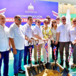 Ministros Kelvin Cruz y José Ignacio Paliza dan inicio a la construcción del Club Miramar en Puerto Plata