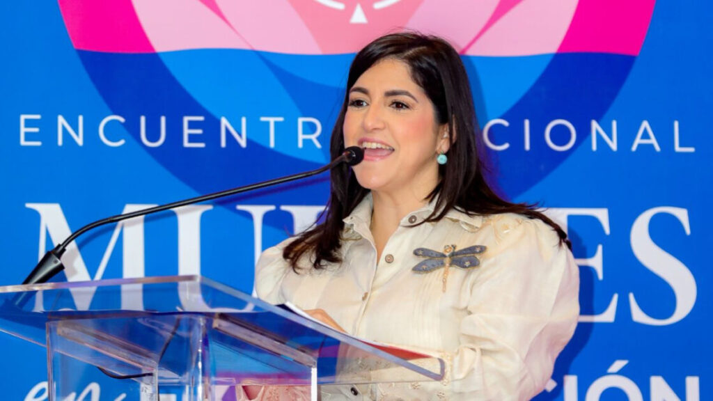 Exportaciones alcanzan récord de USD 10,695.8 millones entre enero-septiembre 2025