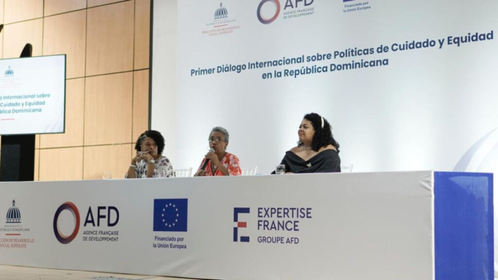 La DDSS realiza primer Diálogo Internacional sobre Políticas de Cuidado y Equidad
