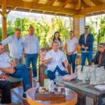 @JosePaliza Sumergidos en la Cordillera Central, desayuné en Rancho Arriba con sus autoridades y comunitarios