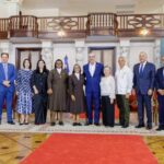 @LuisAbinader Y @RaquelArbaje encabezaron la 6.ª edición de los Premios @CONAPERD, donde reconocieron a Josefina Miniño como Adulto Mayor del Año y a Sor Agripina Acosta, directora del Hogar Santísima Trinidad, como Protector de la Persona Envejeciente