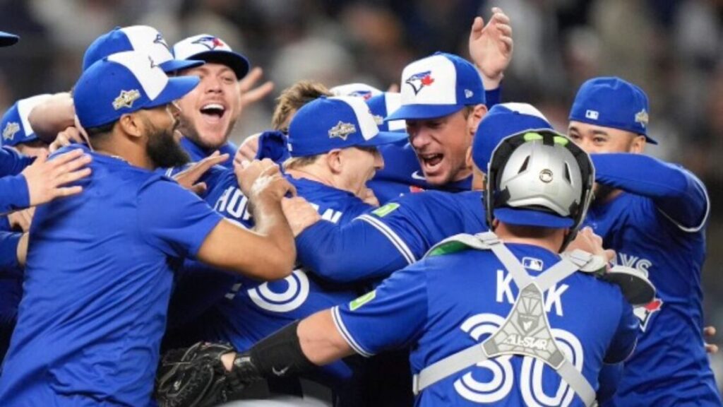 Blue Jays eliminan a los Yankees y avanzan a la serie de Campeonato