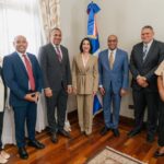 @RaquelArbaje sostuvo encuentro con representantes de la Iglesia de Jesucristo de los Santos de los Últimos Días, quienes realizaron una importante donación de equipos médicos para el Hospital Dr. Robert Reid Cabral