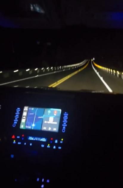 @CaamanoVive Hecmilio Galván Me tomó 1:30 minutos exactos el trayecto Padre Las Casas-Santo Domingo. Las dos circunvalación y para rematar Pintura hacen bajarle muchísimo a la profundidad del Sur.Gracias @luisabinader