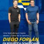 @DavidColladoM Hoy recibimos en la República Dominicana a una leyenda del fútbol mundial: Diego Forlán.@DiegoForlan7