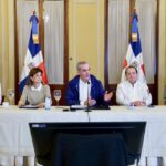 @LuisAbinader encabezó una reunión de seguimiento con los representantes de los organismos de emergencia para dar continuidad a las acciones preventivas ante el paso de la tormenta Melissa