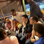 @SanzLovaton La amistad es la armadura que Dios nos regala para andar por la vida. Hoy termino el día dándole un abrazo de cumpleaños a mi hermano Carlos Ortiz. Buena conversación y mejores momentos