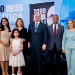 @CarolinaMejiaG Un placer compartir con @Ranierocassoni en el lanzamiento de su libro “Todo es política (¿o la seguimos negando?)”, una lectura que nos invita a pensar y actuar