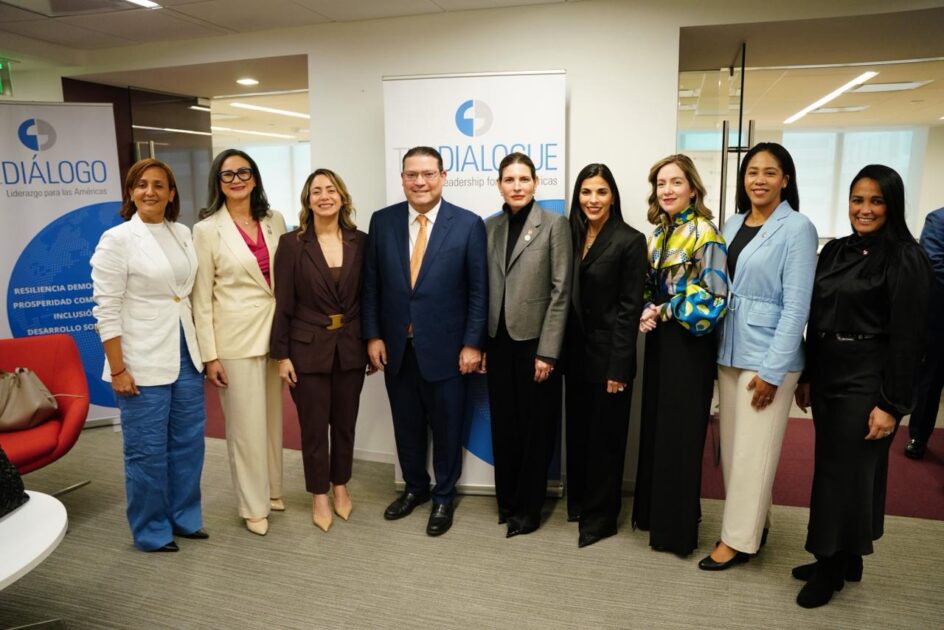 @GloriaReyesG Asiste a la Semana Dominicana en Washington, organizada por AMCHAMDR, un espacio para fortalecer lazos con la diáspora y estrechar relaciones comerciales con EE.UU.