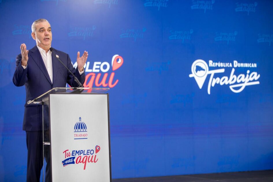 Presidente Abinader lanza programa “RD-Trabaja” con más de 7,000 vacantes disponibles de empleos formales