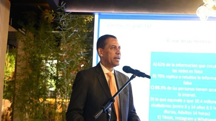 PRM_Oficial anuncia ofensiva contra la desinformación en redes y propone reforma a la ley de Indotel