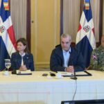 EN VIVO | RUEDA DE PRENSA @LuisAbinader encabeza reunión de emergencia @COE_RD @INDOMET_RDO | MEDIDAS ANTE INCIDENCIA DE MELISSA EN RD| DOMINGO 26 DE OCTUBRE 2025