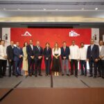 @RaquelPeñaVice encabeza la 9na Mesa Nacional de la Vivienda junto a ACOPROVI y reafirma el compromiso del Gobierno con el sector construcción