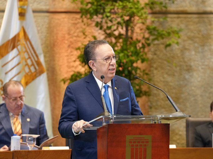 Misa solemne y discurso (presentación de informe económico) del gobernador, Héctor Valdez Albizu, en el 78 aniversario del BCRD @BancoCentralRD