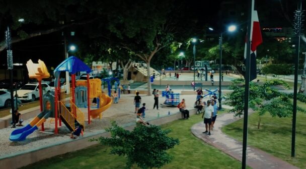 @CarolinaMejiaG Así se transforma una ciudad y así se puede transformar un país