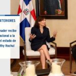 @LuisAbinaderse reunió en el Palacio Nacional con la gobernadora del estado de Nueva York, @KathyHochul, en una visita oficial que refuerza los lazos de cooperación y amistad entre ambos Gobiernos
