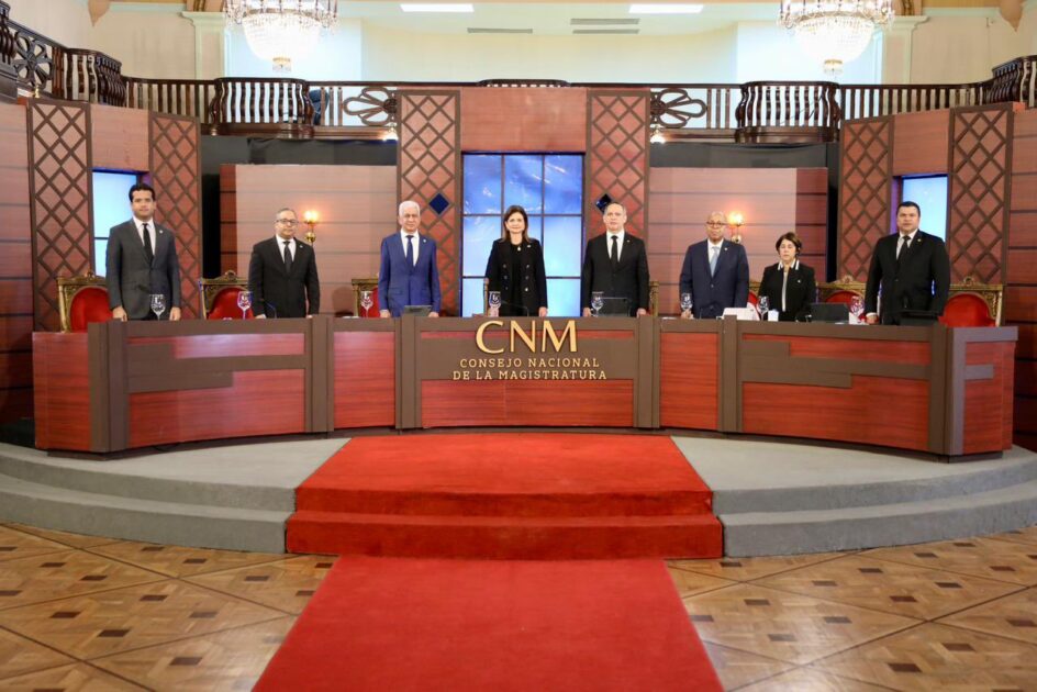 @PachecoAlfredoO participa en la reunión del Consejo Nacional de la Magistratura, encabezada por @RaquelPenaVice junto a @ricardodlsanto3 y @TobiasCrespo