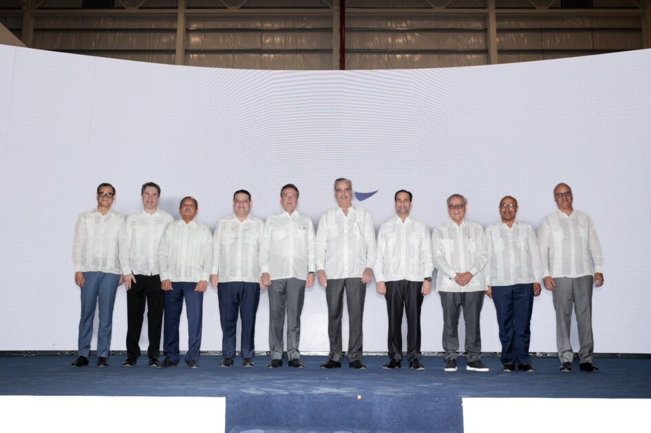 @PachecoAlfredoO Hoy asistí a la inauguración oficial del Punta Cana Free Trade Zone, en un acto encabezado por el Presidente de la República, @LuisAbinader