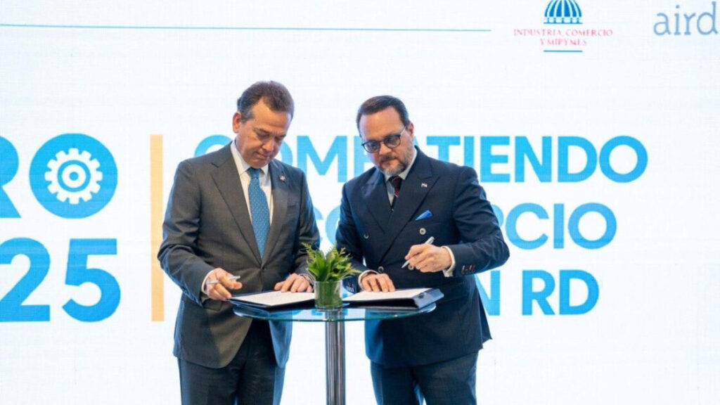 Ministros de Industria y Comercio de la República Dominicana y Panamá realizan Declaración Conjunta para fortalecer la cooperación regional contra el comercio ilícito