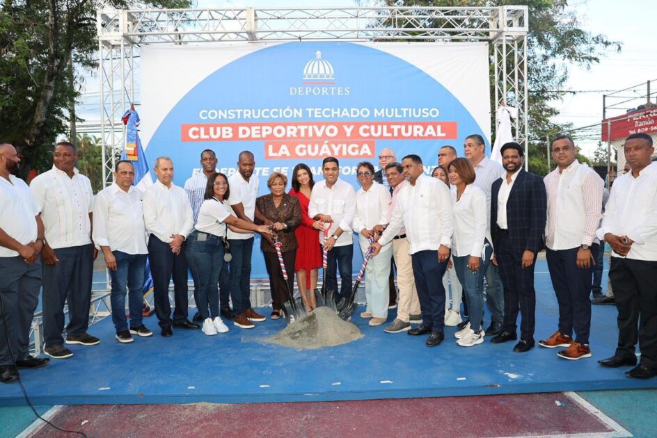 @KelvinCruzRD En La Guáyiga iniciamos hoy la construcción del nuevo Techado Multiuso del Club Deportivo y Cultural La Guáyiga,