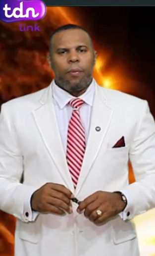 @FHolguinC 13 noviembre. Tormenta solar se dirige a tierra pero las islas del Caribe están fuera de ese impacto. Hoy regresan las lluvias al norte y noroeste. Aquí los detalles