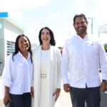 ScarletBenzan acompañé a la primera dama @RaquelArbaje y al @DrMarioLamaen la entrega del remozamiento de la Unidad de Atención Integral para Adolescentes del Hospital de Engombe