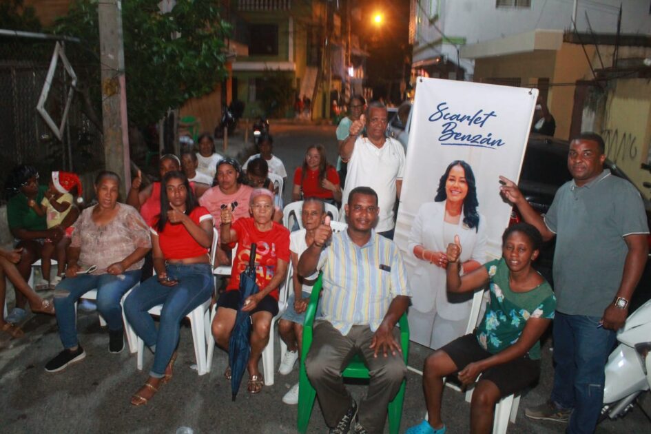 @ScarletBenzan Agradece a la Juventud de la Zona B de nuestro municipio Santo Domingo Oeste por dedicarnos este hermoso compartir en la noche de hoy