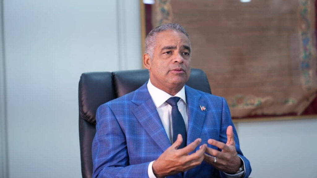 Energía y Minas destaca liderazgo del sector eléctrico en la IED del país