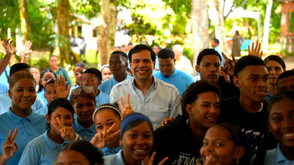 Acciones del Ministerio de Cultura en 2025 impactaron a cientos de miles de gestores y estudiantes en más de 90 territorios del país