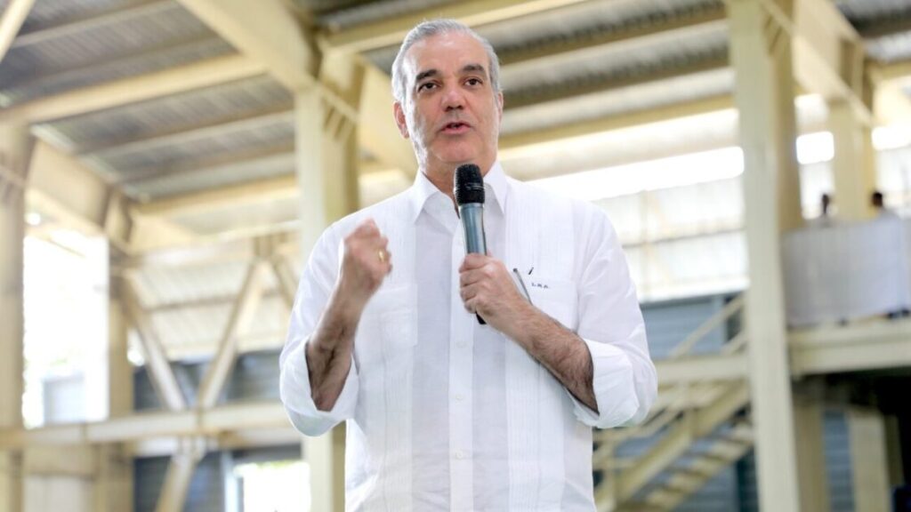 @DeligneAB Respaldamos plenamente la posición del presidente @LuisAbinader: en la República Dominicana no habrá espacio para la corrupción ni para la impunidad