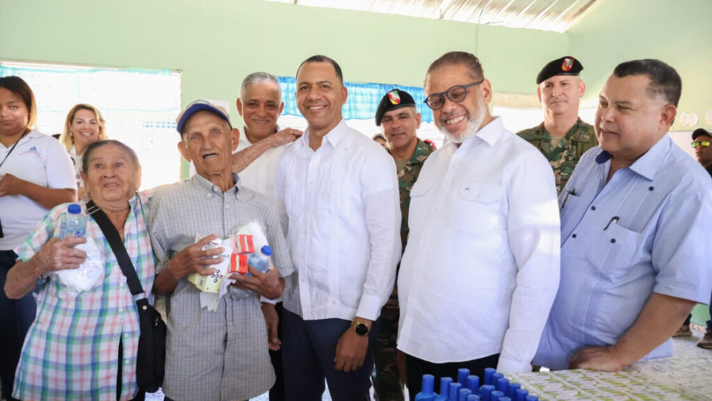 Gobierno lleva jornada asistencial a comunidades de Dajabón a través de la DGDC y el Ejército RD