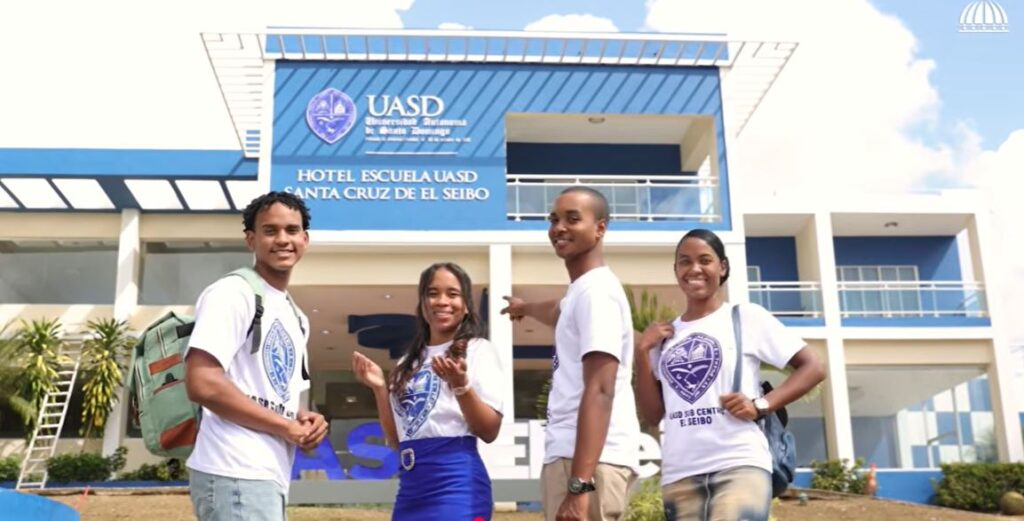 @LuisAbinader: inauguramos el Hotel Escuela @UniversidadUASD Santa Cruz de EL SEIBO | Educación + Turismo + Desarrollo