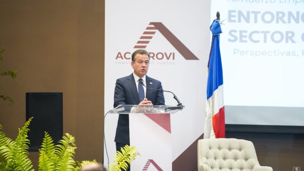 @ItoBisono acompaña al sector construcción en Almuerzo Empresarial de @Acoprovi