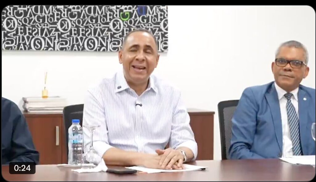 @AduanaRD @NelsonArroyoP “La clave del éxito es la integración”