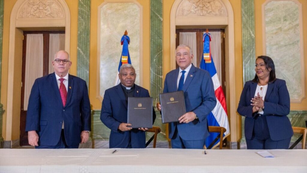 Presidencia de la República fortalece el desarrollo del sur profundo con acuerdo para financiar 300 becas universitarias