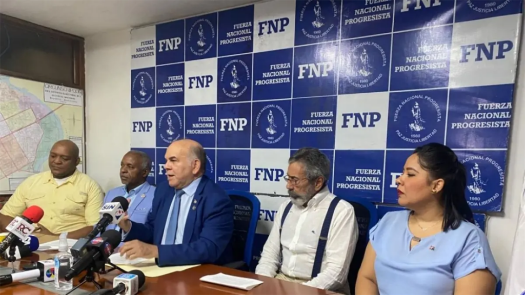 @pelegrinc DECLARACIONES ÍTEGRAS   FNP |UN LLAMADO al Pdte. @LuisAbinader @MinpreRD @MIREXRD @MDefensaRD @MinInteriorRD y @PoliciaRD