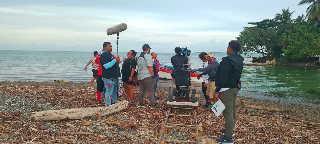 CINE RD| Miches se convierte en un estudio de cine a cielo abierto con el rodaje de Elena y el Mar
