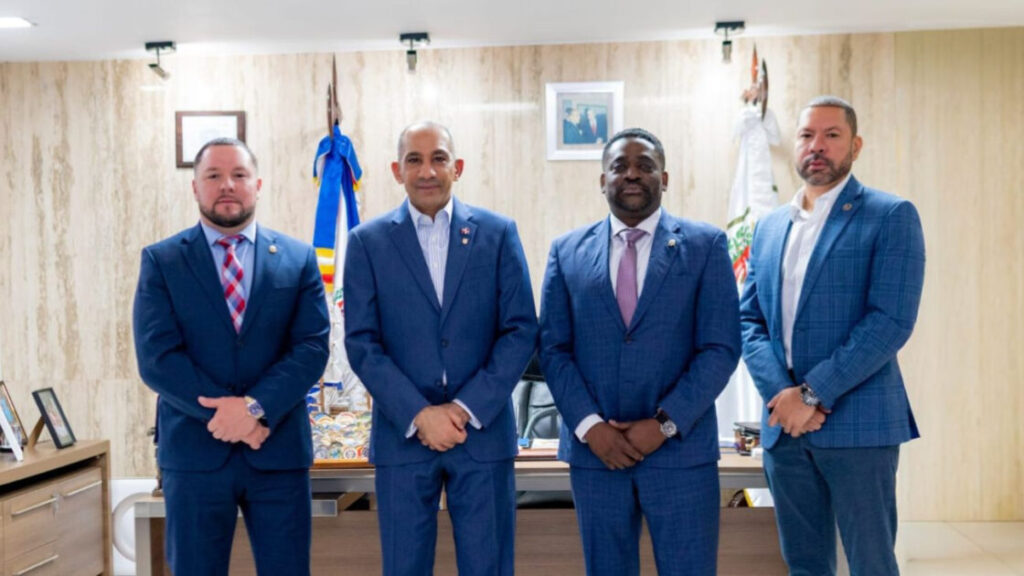 Jefe regional de la DEA destaca firme apoyo del presidente Luis Abinader a la lucha contra el narcotráfico