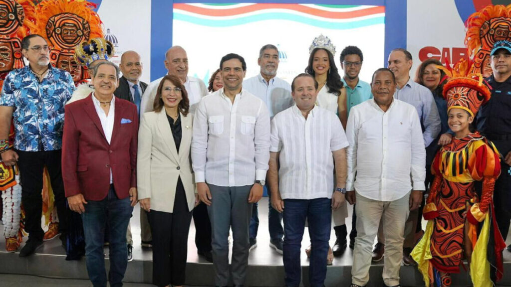 Ministros José Ignacio Paliza y Roberto Ángel Salcedo anuncian Desfile Nacional de Carnaval 2026 dedicado a Puerto Plata