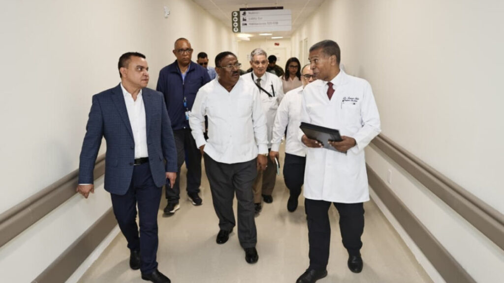 SNS inicia conformación de redes nacionales de UCI y Hemodinamia