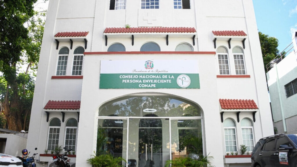 Conape impacta a más de 224,000 personas adultas mayores y ejecuta más de 7.7 millones de servicios en 2025