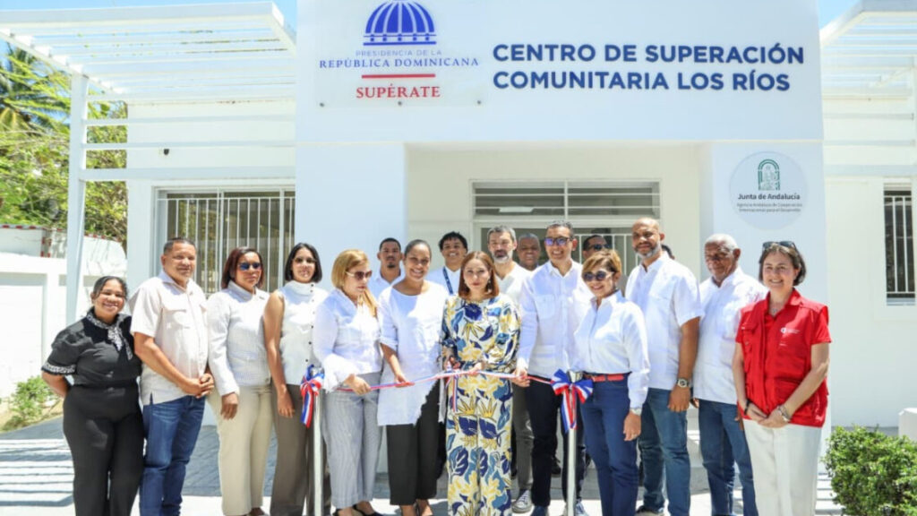 Dirección de Desarrollo Social Supérate inaugura Centro de Superación Comunitaria Los Ríos en Bahoruco