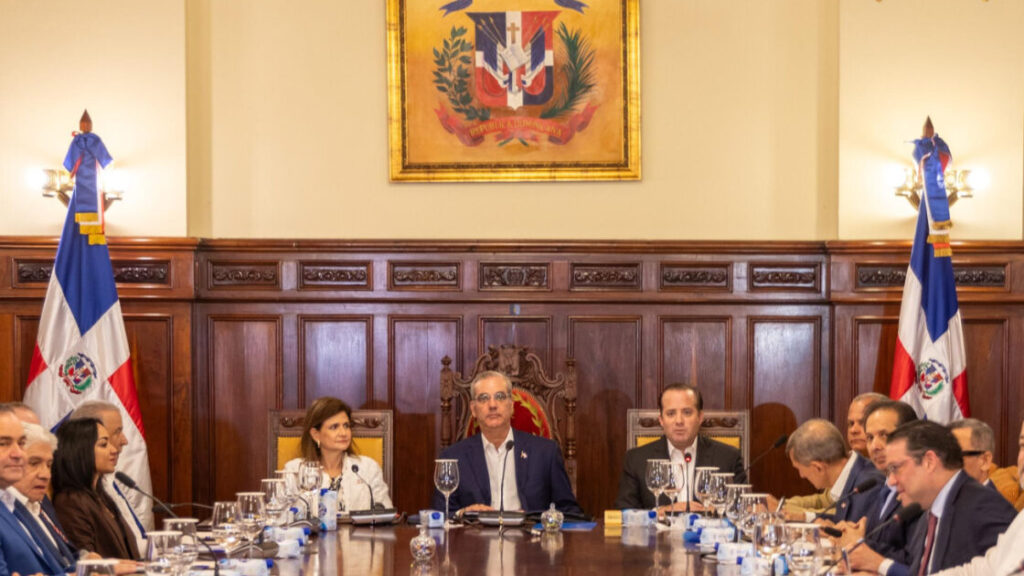 Gobierno y sector productivo pasan balance a avances de Meta RD 2036 en Consejo de Ministros