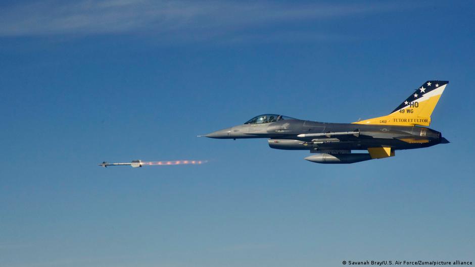 Trump presiona a la industria de defensa por Irán