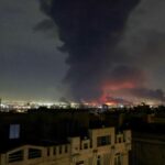 Incendio en aeropuerto de Teherán tras fuerte ataque israelí