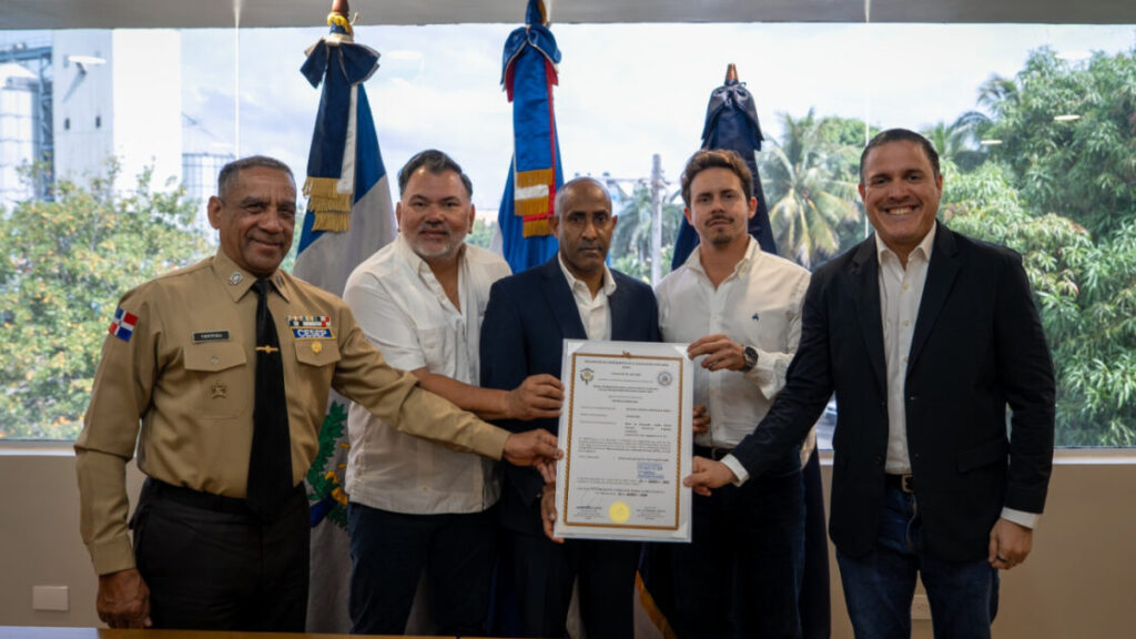 Apordom y Cesep certifican el Puerto de Manzanillo bajo estándares internacionales de seguridad