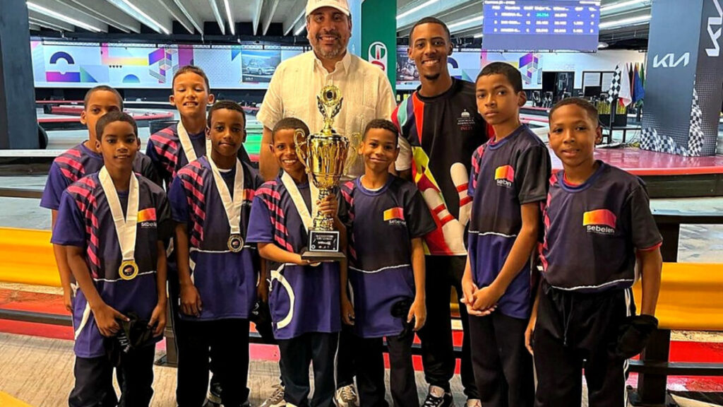 Inefi y Febodom presentan Torneo Intercolegial de Boliche 2026